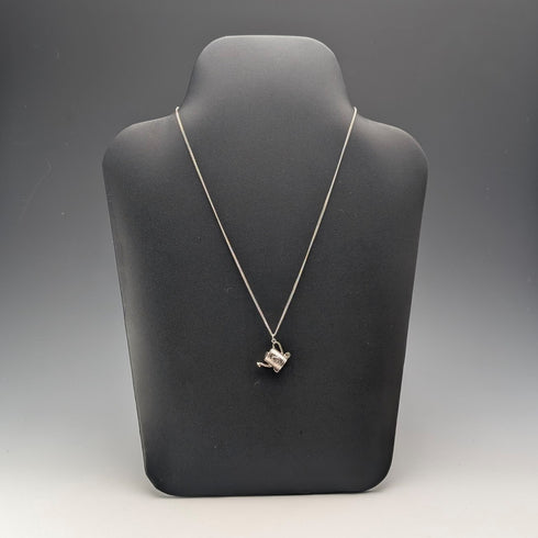 ヴィンテージ 純銀製ジョウロ型ペンダント 純銀ネックレス付き 計7.2g