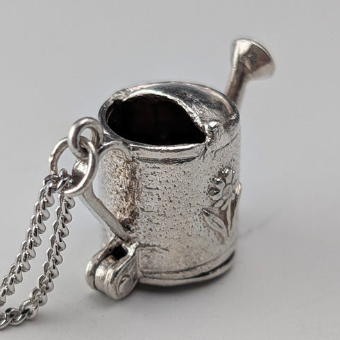 ヴィンテージ 純銀製ジョウロ型ペンダント 純銀ネックレス付き 計7.2g