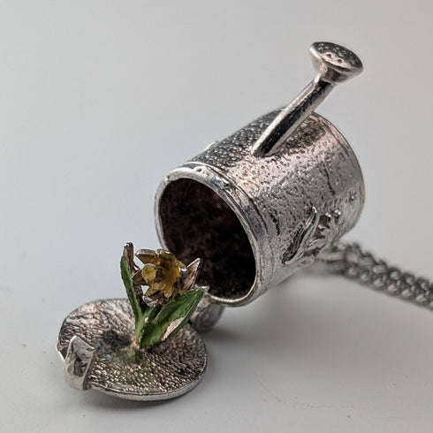 ヴィンテージ 純銀製ジョウロ型ペンダント 純銀ネックレス付き 計7.2g