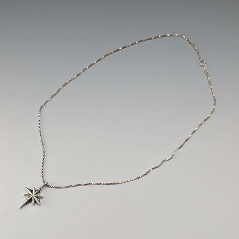 Vintage Sterling Silver Star Pendant with Sterling Silver Necklace, Total 8g