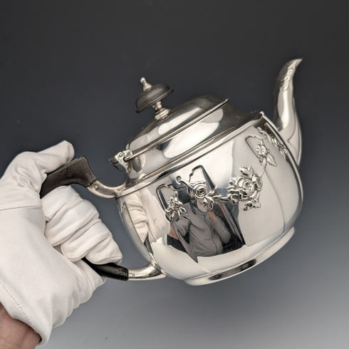 Antique English Silverplate Teapot, Elkington, circa 1915