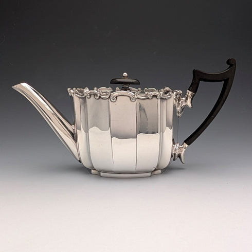 20世紀初頭 英国アンティーク シルバープレート製 バチェラー ティーセット 3点セット JAMES DIXON&SON