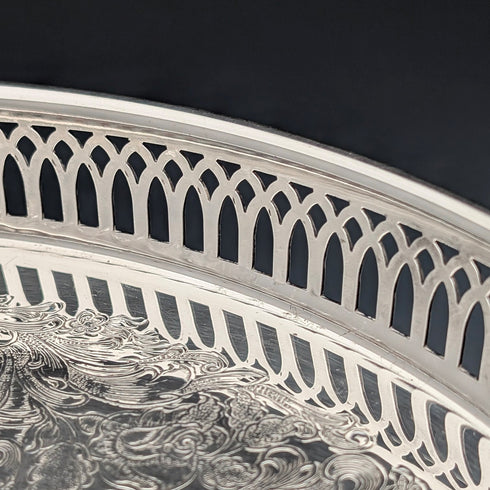 ヴィンテージ シルバープレート製 丸型 小型ギャラリートレイ 直径30cm Primrose E.P. Brass