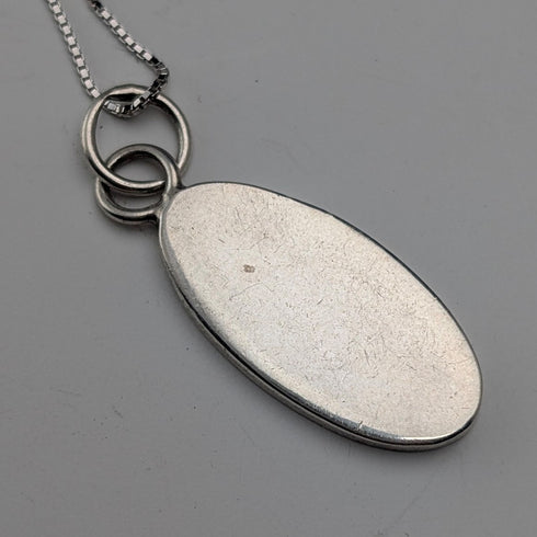 1978年 英國復古 純銀製 小型橢圓形銀錠吊墜附純銀項鍊 總重4.4g