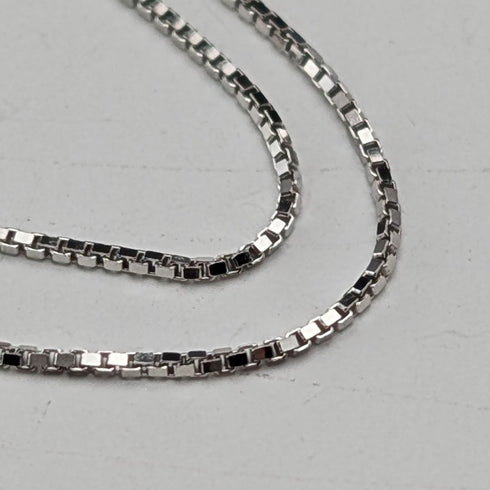 1978年 英國復古 純銀製 小型橢圓形銀錠吊墜附純銀項鍊 總重4.4g