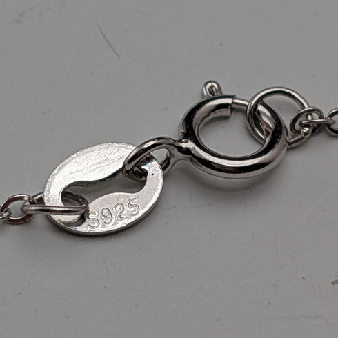 1981年 英國 純銀製 薄型錠狀吊墜附純銀項鍊 總重6g