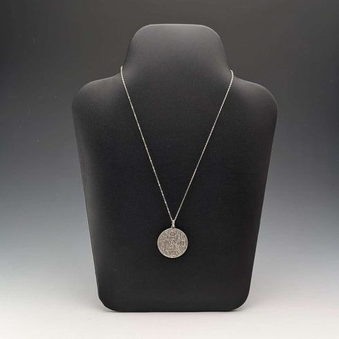 1977 UK Sterling Silver Jubilee Medal Pendant with Sterling Silver Necklace Total 15.9g