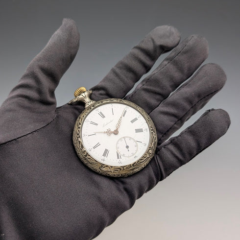 19世紀末 アンティーク LABRADOR(オメガ) 懐中時計 浮彫り彫刻 オープンフェース 動作良好