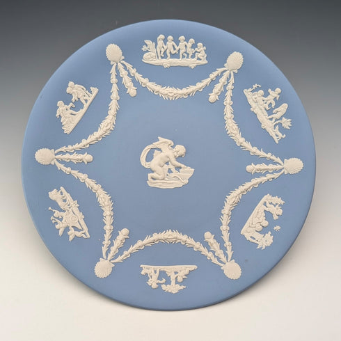 英国ヴィンテージ ウェッジウッド 天使 ジャスパーウェア製 プレートペア 直径22cm ペールブルー①