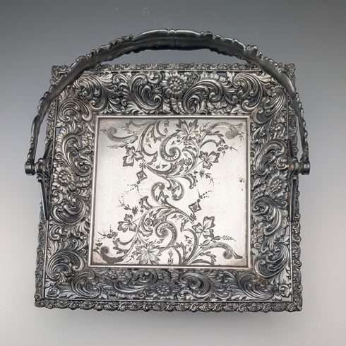 美國古董 Britannia 金屬籃,附可調式提把和支腿,產自 Meriden Britannia