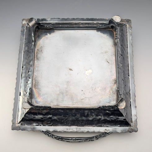 美國古董 Britannia 金屬籃,附可調式提把和支腿,產自 Meriden Britannia