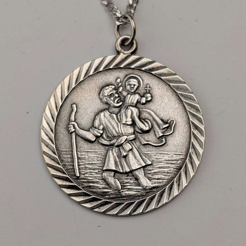 Vintage Saint Christopher Sterling Silver Medal Pendant ① with Sterling Silver Necklace, Total 7.4g