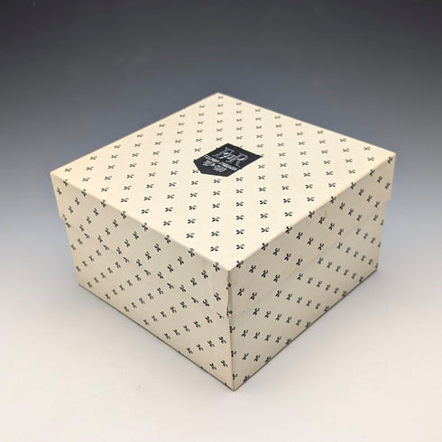 1977年 英国エリザベスⅡ世 戴冠25周年ジュビリー 純銀製マグカップ 302g Birmingham Mint 箱・説明書付き 極美品