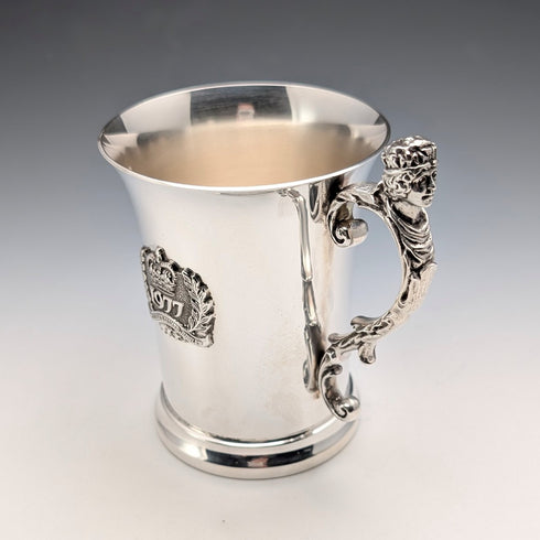 1977年 英国エリザベスⅡ世 戴冠25周年ジュビリー 純銀製マグカップ 302g Birmingham Mint 箱・説明書付き 極美品