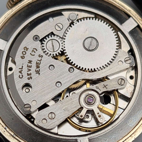 1960s British Smiths Ingersoll Men's Watch, 7-jewel mechanical movement, good working condition.