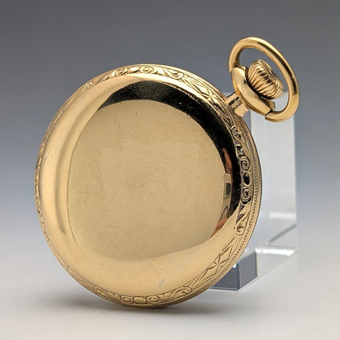 1919 Waltham Traveler pocket watch with gold-plated case, mechanical movement, in good working order.