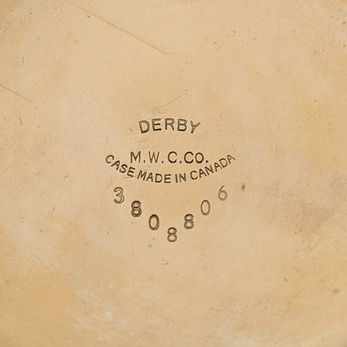 1919 Waltham Traveler pocket watch with gold-plated case, mechanical movement, in good working order.