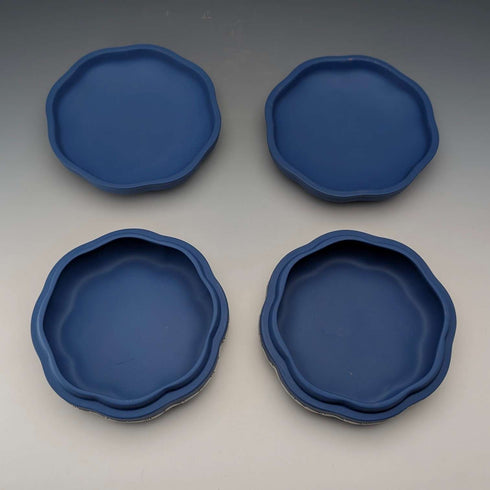 1977 Wedgwood Queen Elizabeth Jubilee Pair of Lidded Trinket Boxes, Royal Blue
