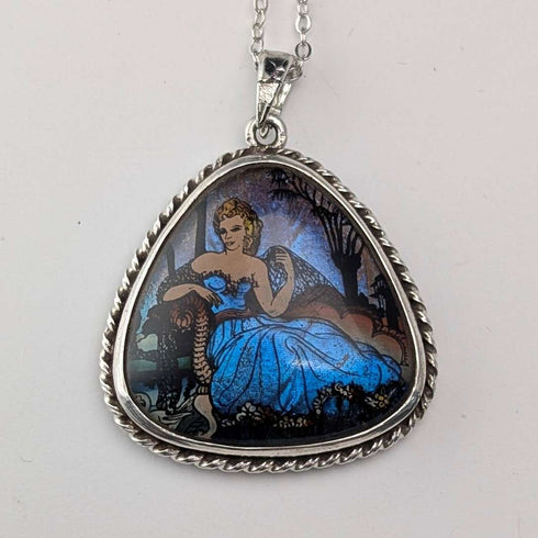 British Vintage Sterling Silver Butterfly Wing Pendant with Sterling Silver Necklace ②