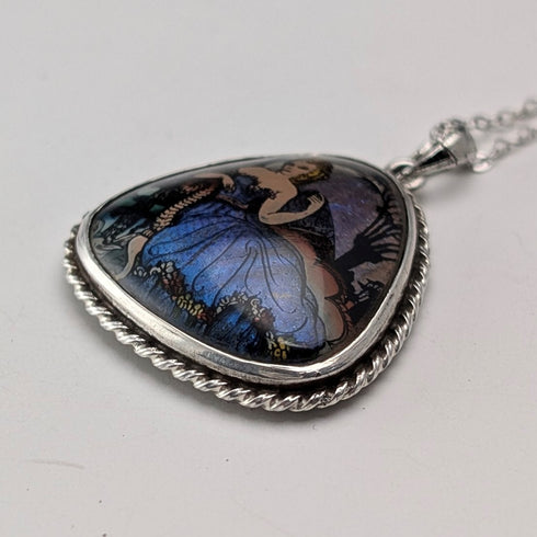 British Vintage Sterling Silver Butterfly Wing Pendant with Sterling Silver Necklace ②