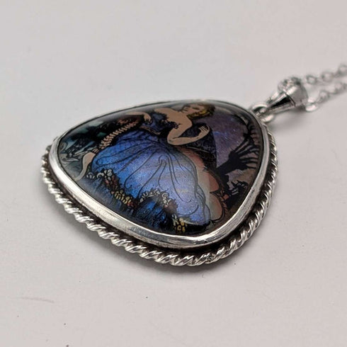 British Vintage Sterling Silver Butterfly Wing Pendant with Sterling Silver Necklace ②