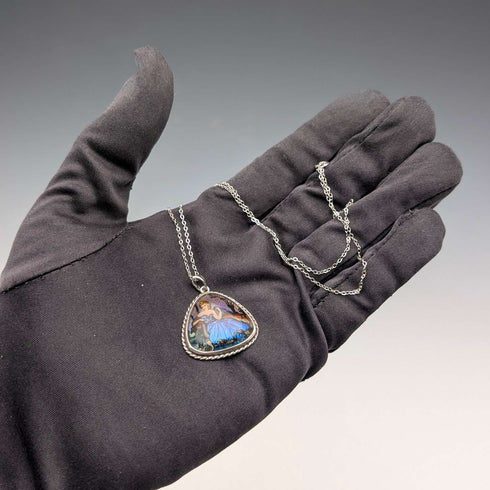 British Vintage Sterling Silver Butterfly Wing Pendant with Sterling Silver Necklace ②