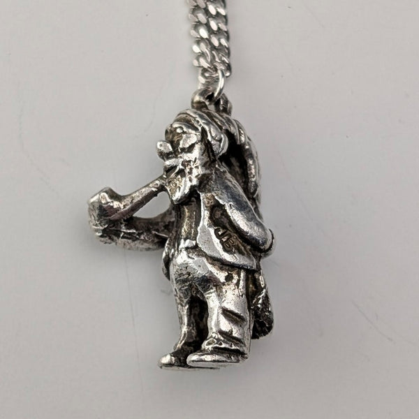 復古英式老煙鬥客純銀吊墜,搭配純銀項鍊,總重7.6克。