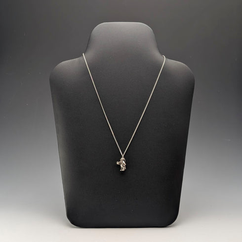 復古英式老煙鬥客純銀吊墜,搭配純銀項鍊,總重7.6克。