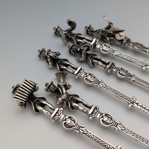 Dutch Vintage Musician Engraved 835 Sterling Silver Spoons (12 pieces, 181g total) in a Case