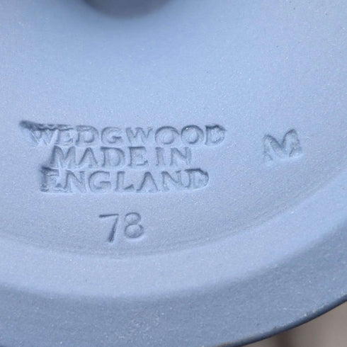 英国ヴィンテージ ウェッジウッド ジャスパーウェア製 花瓶 ペールブルー
