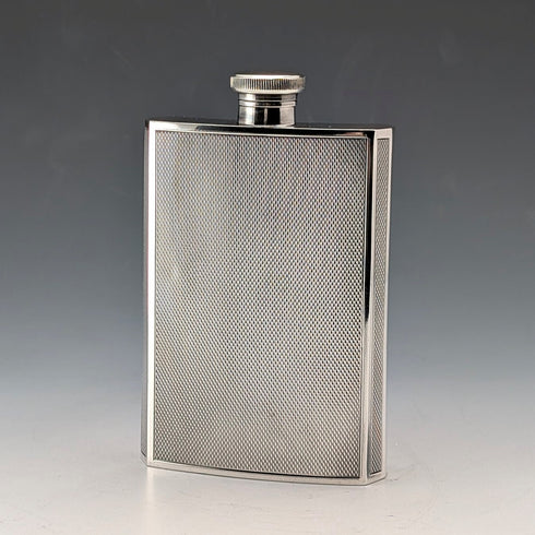 20世紀早期英國詹姆斯迪克森父子公司出品的古董鍍銀保齡球瓶