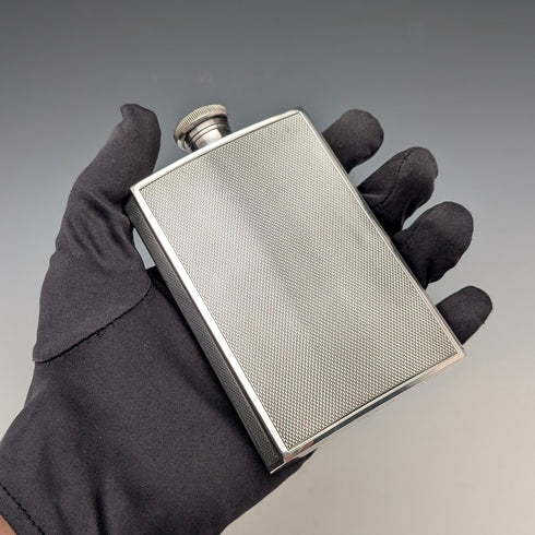 20世紀早期英國詹姆斯迪克森父子公司出品的古董鍍銀保齡球瓶