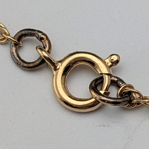 英國韋奇伍德碧玉吊墜,搭配金色P形底座和項鍊