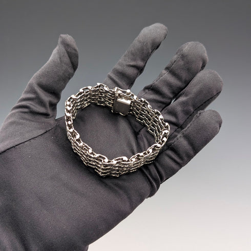 1975 British Vintage Sterling Silver Gate Style Bracelet, 57g, PM