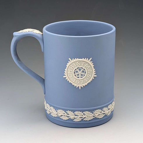 1971 British Wedgwood Jasperware Christmas Mug①