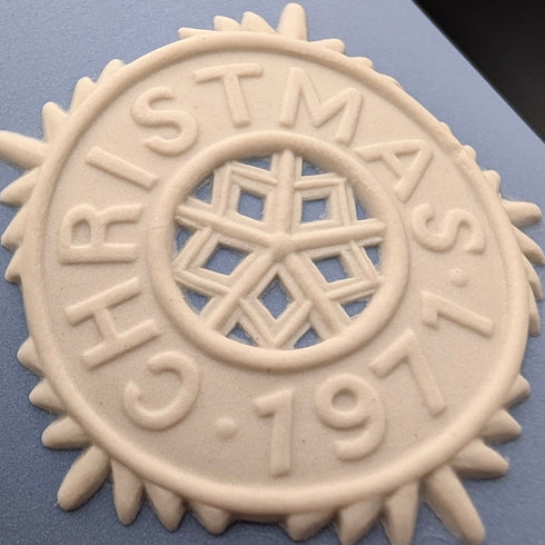 1971年英國韋奇伍德碧玉聖誕馬克杯②