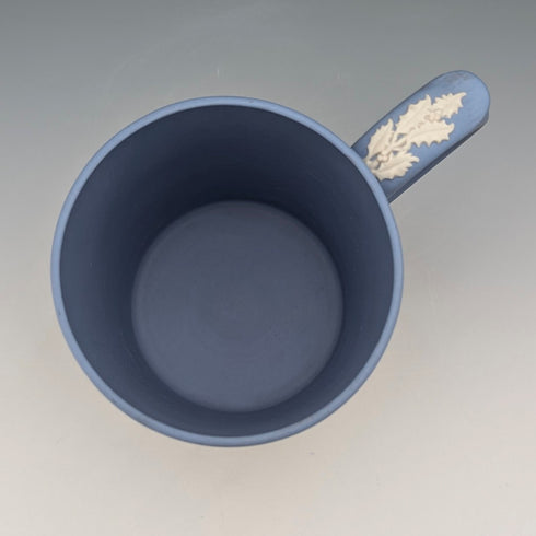 1972年 英国ウェッジウッド ジャスパーウェア製 クリスマスマグカップ