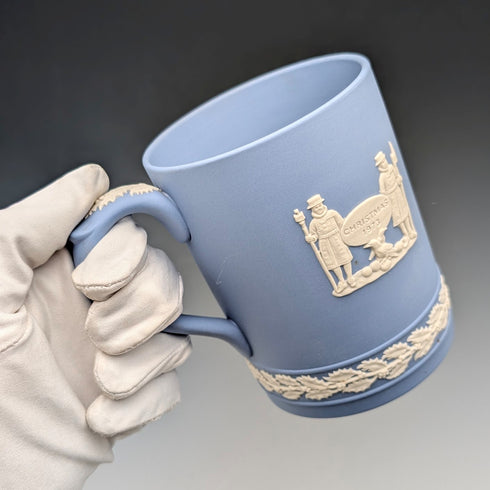 1973 British Wedgwood Jasperware Christmas mug