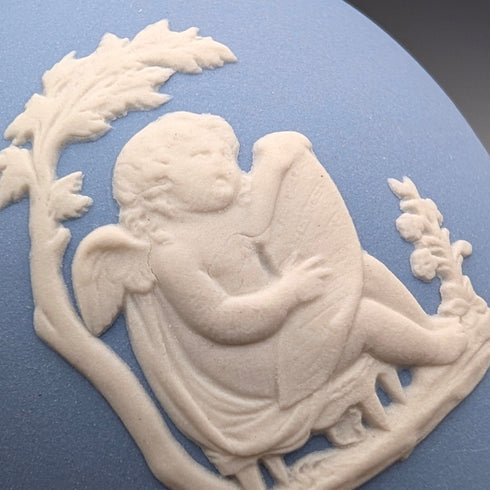 英国ヴィンテージ ウェッジウッド ジャスパーウェア製 一輪挿し花瓶ペア