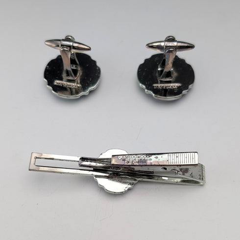 英国ウェッジウッド カフリンクス&ネクタイピン ブルージャスパー帆船丸形カメオ シルバーカラー台座ケース付