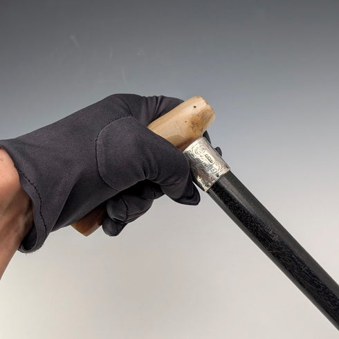 1904 British Antique Black Shaft Horn Clutch Handle Sterling Silver Decorated Walking Stick 90cm