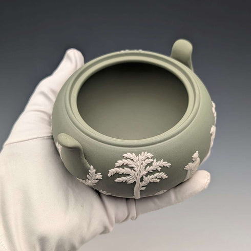 1978 British Vintage Wedgwood Green Jasperware Sugar Bowl (without lid)