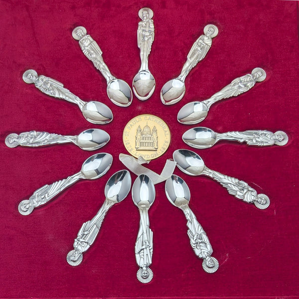 1975 St. Paul's Cathedral Apostle Set of 12 Pure Silver Teaspoons and a Pure Silver Medal, 457g Total, Wooden Case, Toye, Kenning & Spencer