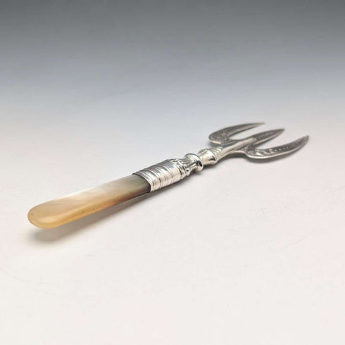 1915年 英国アンティーク 白蝶貝ハンドル 純銀ブレード 小型フォーク A J Bailey