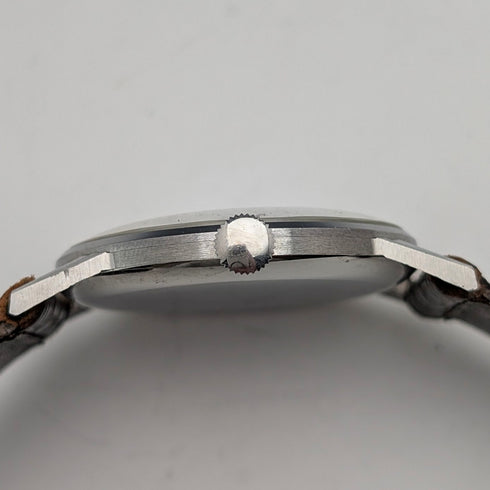 1940年代 スイス UNIVERSAL 紳士用腕時計 機械式 Cal.262 合金ケース 動作良好