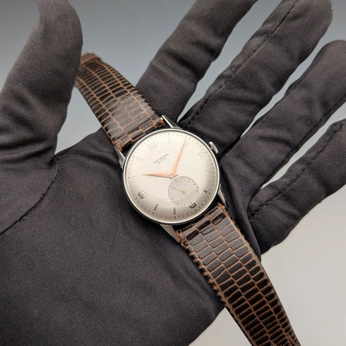 1940年代 スイス UNIVERSAL 紳士用腕時計 機械式 Cal.262 合金ケース 動作良好