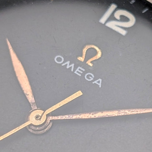 約1943年歐米茄(Omega)2325/8型男士機械腕錶,「Jumbo」錶盤,綠色錶帶,走時良好