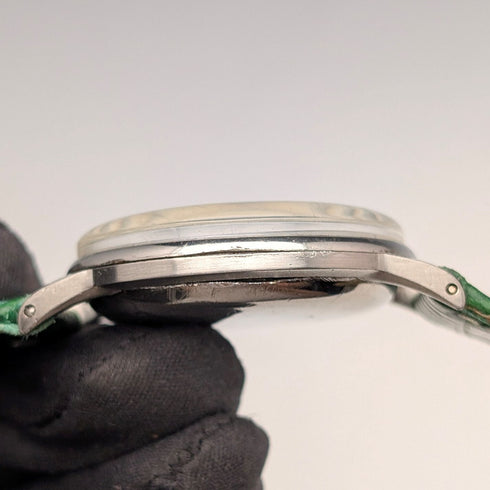 約1943年歐米茄(Omega)2325/8型男士機械腕錶,「Jumbo」錶盤,綠色錶帶,走時良好