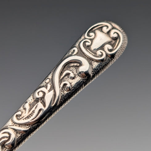 1897年 英国アンティーク 純銀製 ハート型ティーキャディースプーン 10.4g