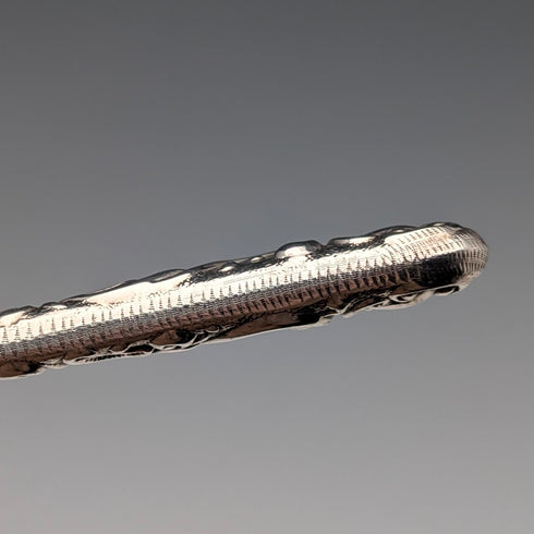 1897年 英国アンティーク 純銀製 ハート型ティーキャディースプーン 10.4g